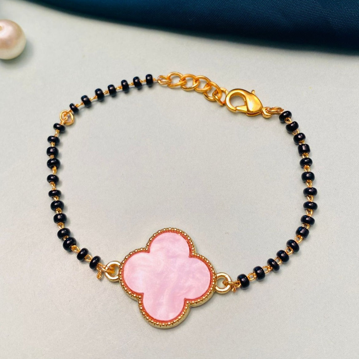 Elegant Cute Flower Kids Hand Bracelet - Abdesignsjewellery
