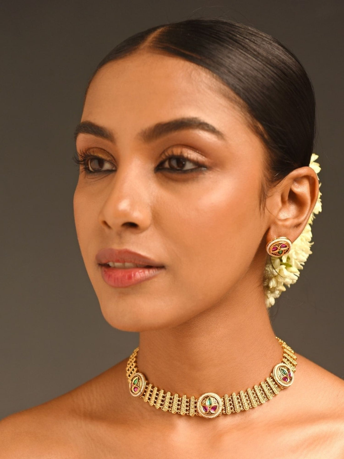 Abdesignsjewellery antique gold plated necklace set choker with floral stone medallions on model