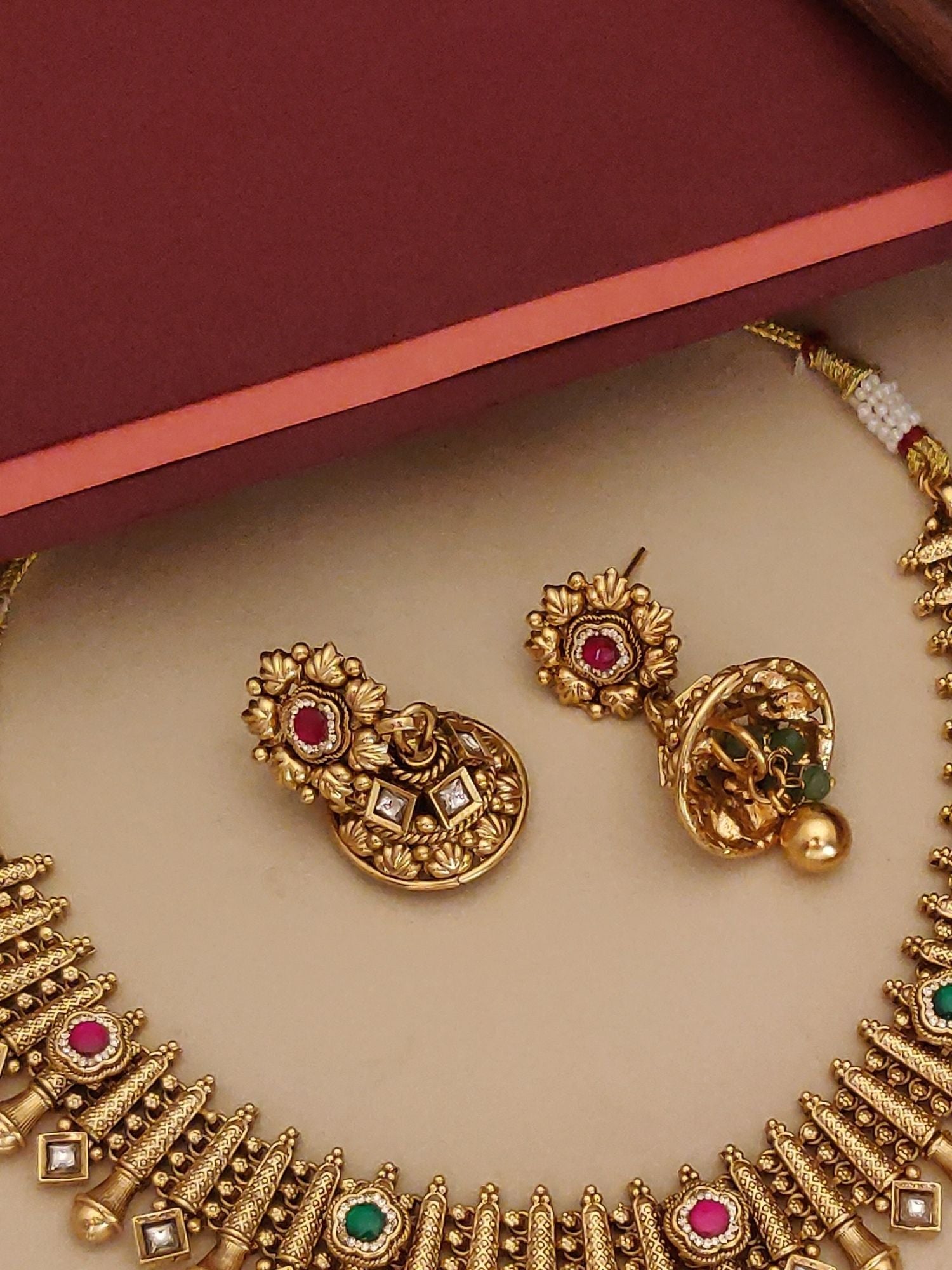 High Quality Antique Gold Plated Swaroski Stones Necklace Set. Abdesignsjewellery ornate choker with matching earrings