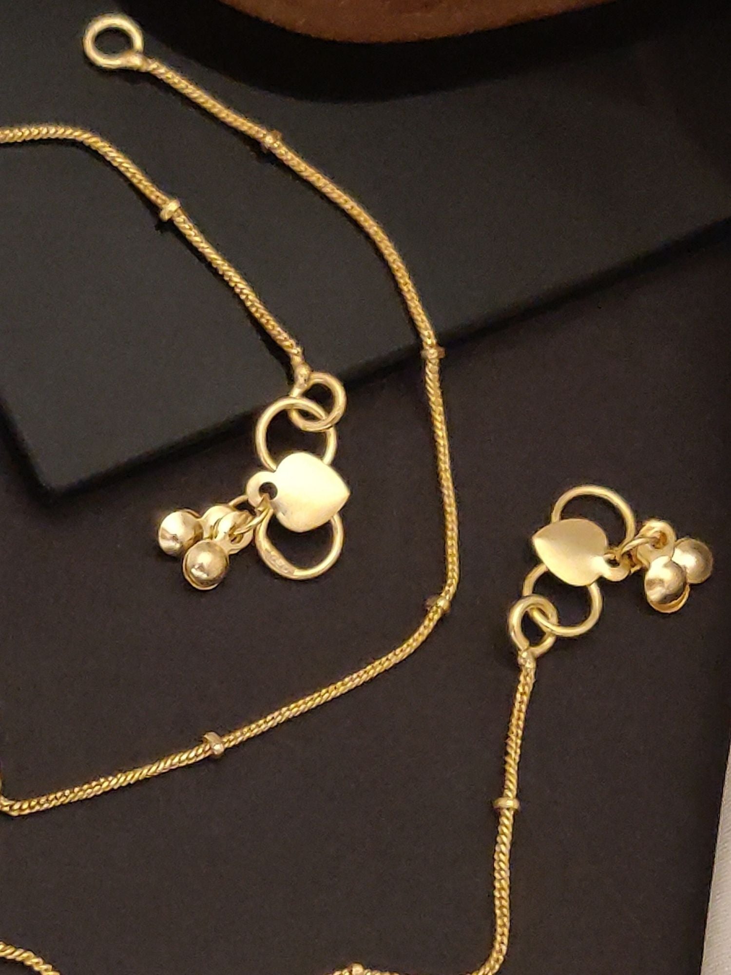 Abdesigns Jewellery Gold Butterfly Pearl Anklets Set with delicate gold chains and pearl charms