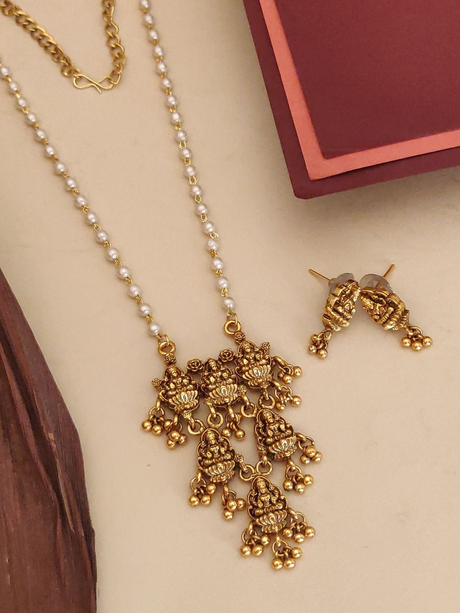 Abdesigns Jewellery Gold Pendant Chain with Earrings Set featuring intricate floral design and pearl accents