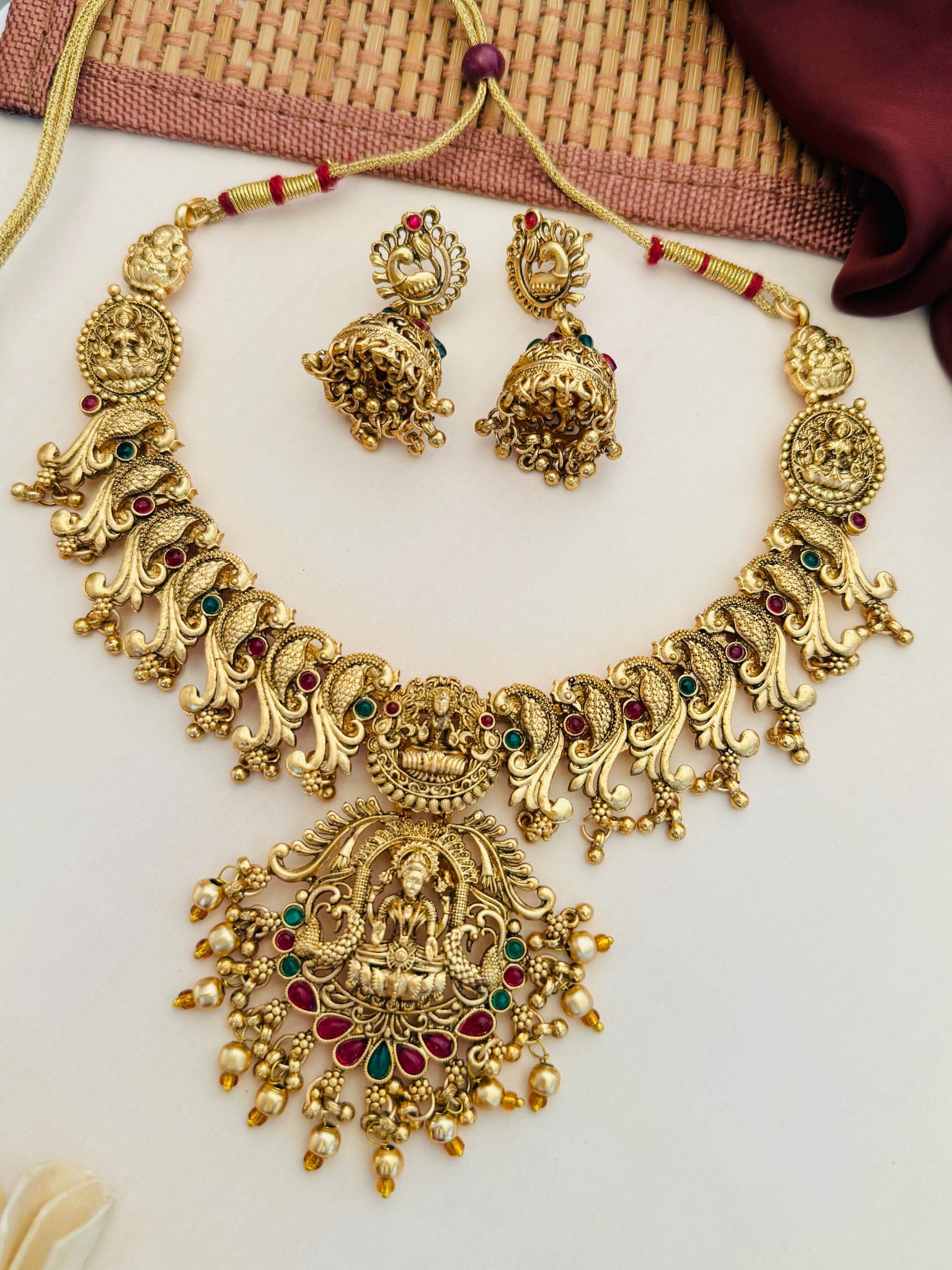 Abdesigns Jewellery Gold-Tone Traditional Necklace Set with intricate Indian design and matching earrings