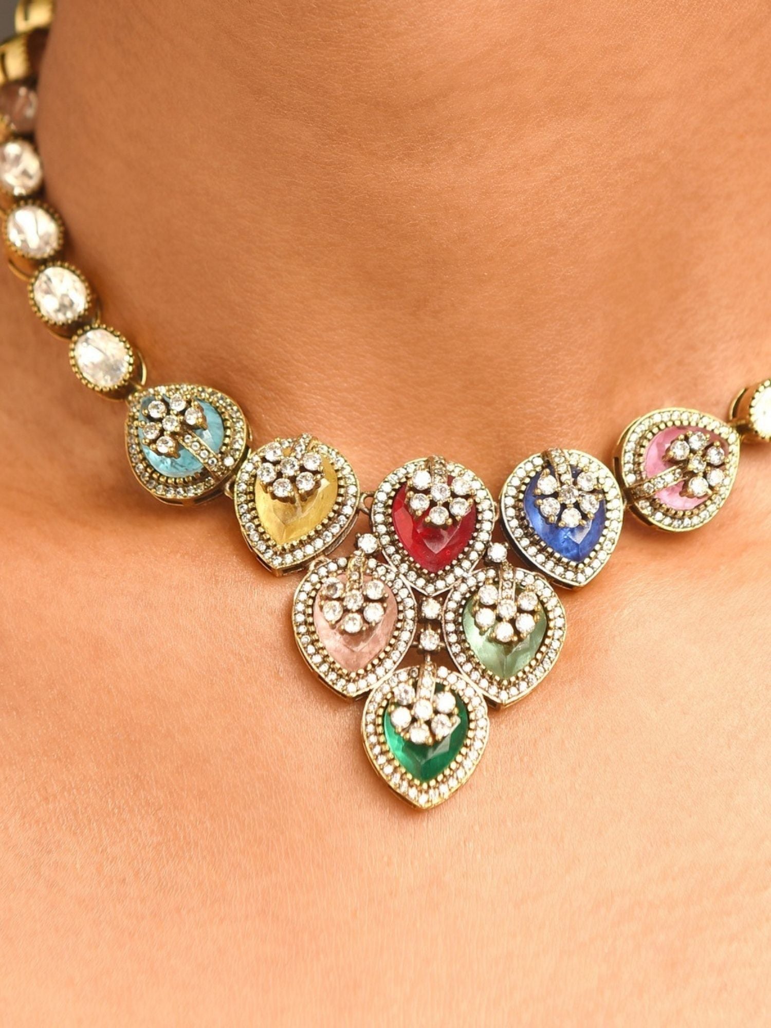 Abdesigns Jewellery Multicolor Heart Pendant Necklace with sparkling stones on a gold chain