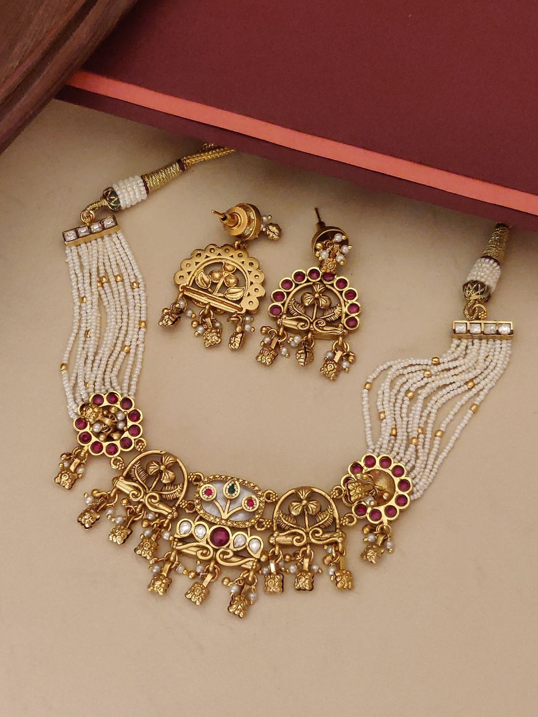 Abdesigns Jewellery Traditional Pearl Gold Necklace Set with intricate gold design and matching earrings