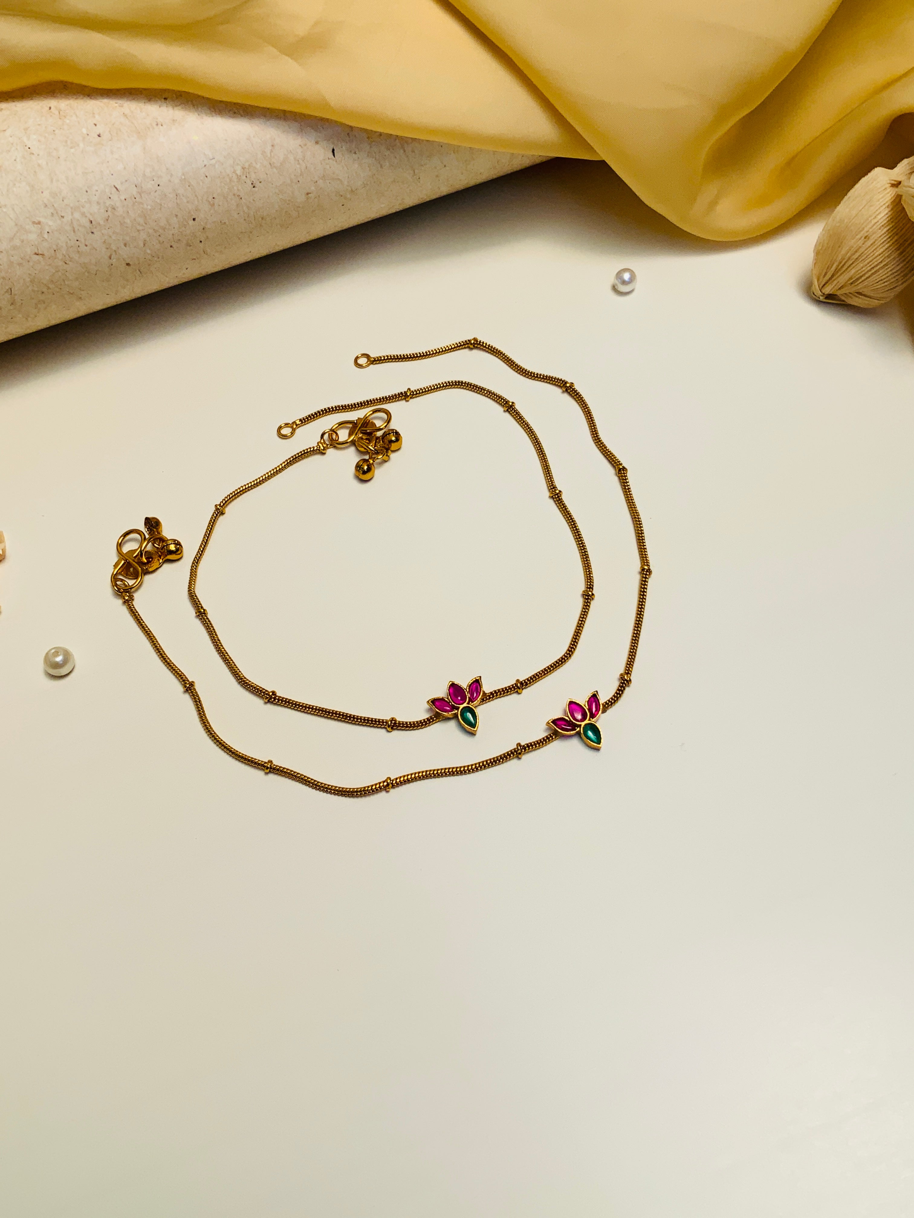 Kemp Stone Anklets with gold chain and pink green lotus design