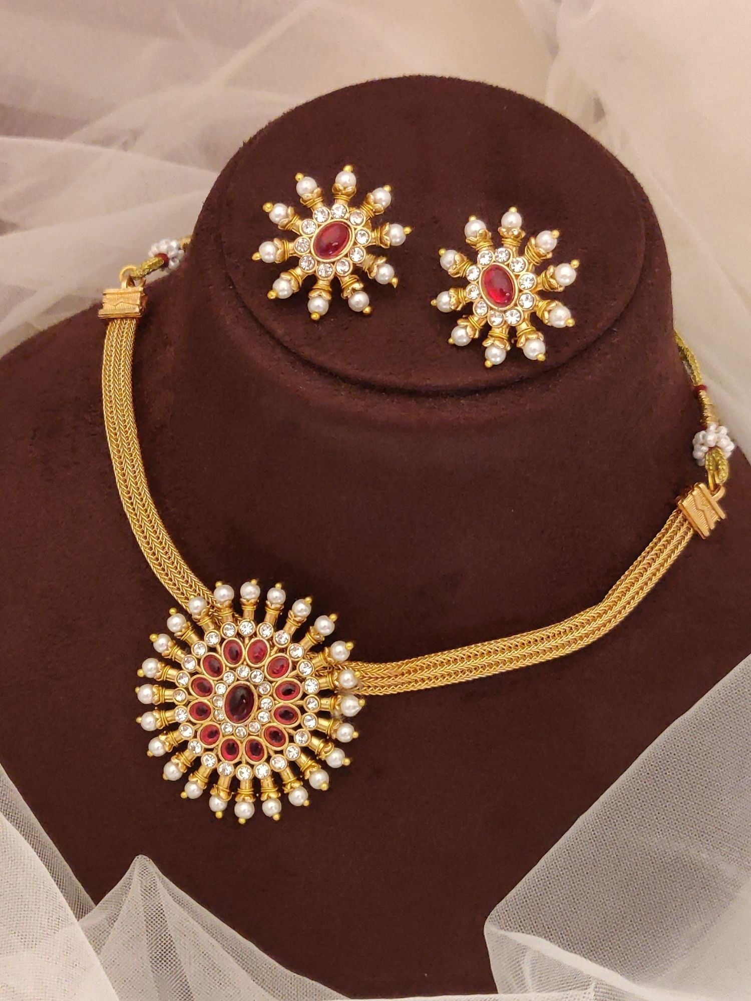 Abdesignsjewellery pearl and green stone pendant set gold necklace and matching earrings with red center stones and pearls