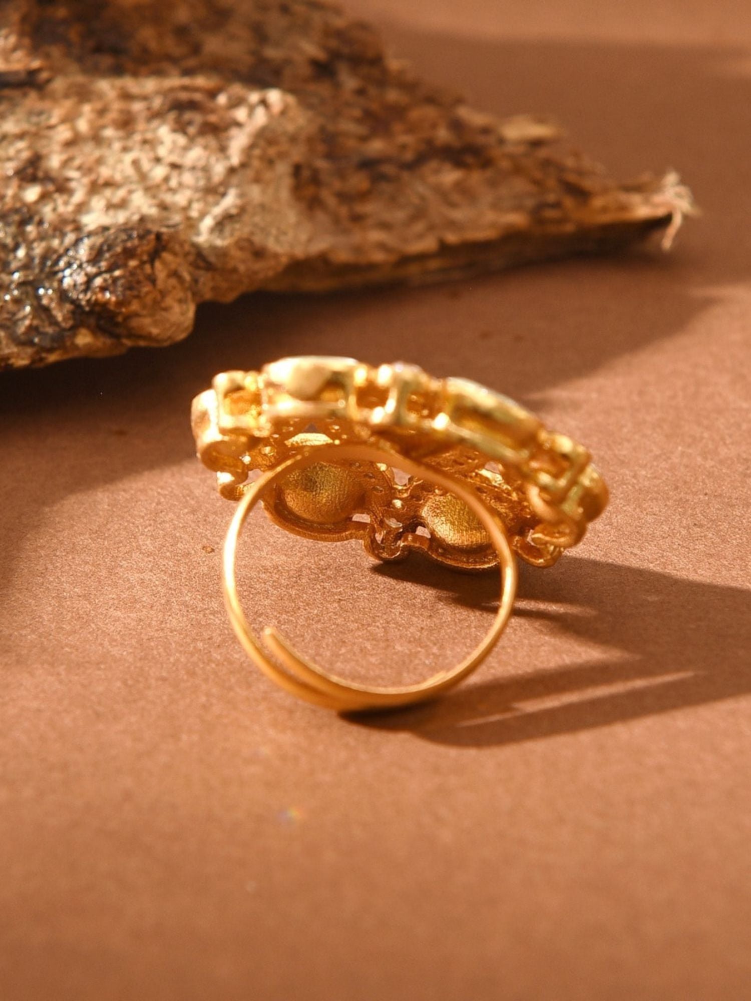 Abdesignsjewellery Polki Kundan ring gold plated ornate vintage statement ring with floral filigree