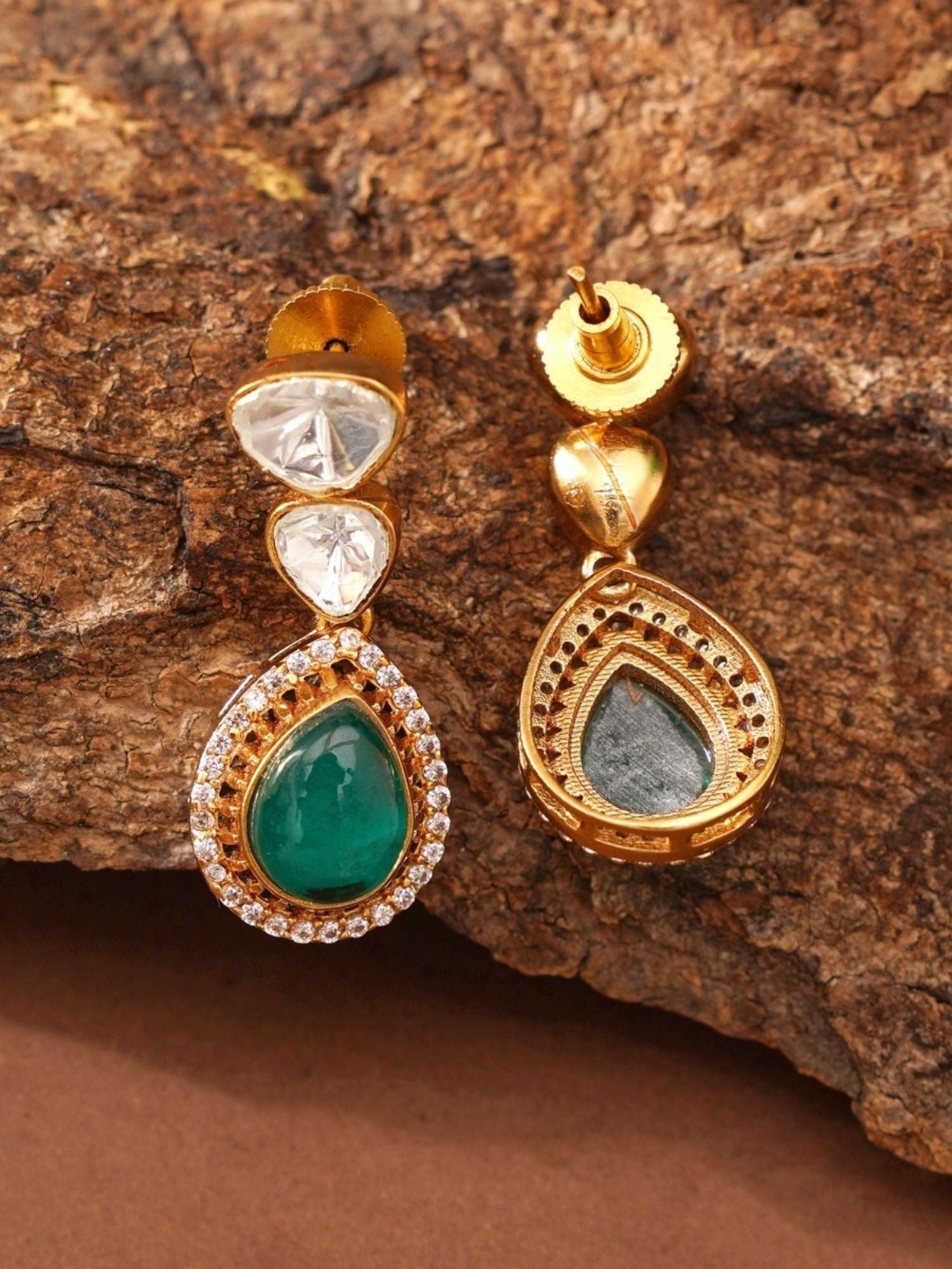 Abdesignsjewellery Celebrity Style Gold Plated Polki Pendant Chain with green and clear stones on rustic background