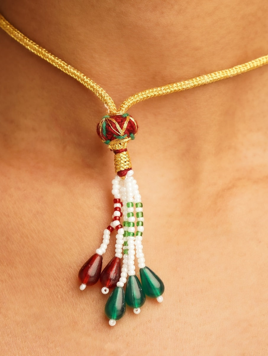 Abdesignsjewellery Emerald Green Polki Layered Mala necklace with red and green beads on gold chain