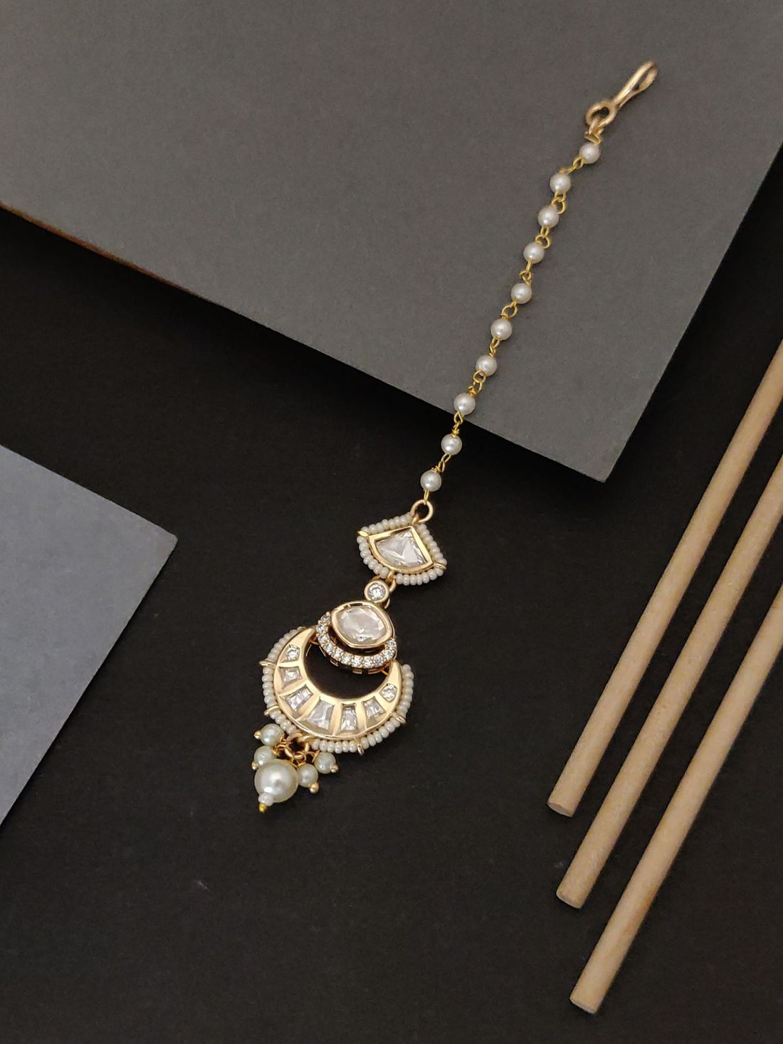 Abdesignsjewellery fashion Polki Kundan maangtikka for women with intricate gold and pearl design