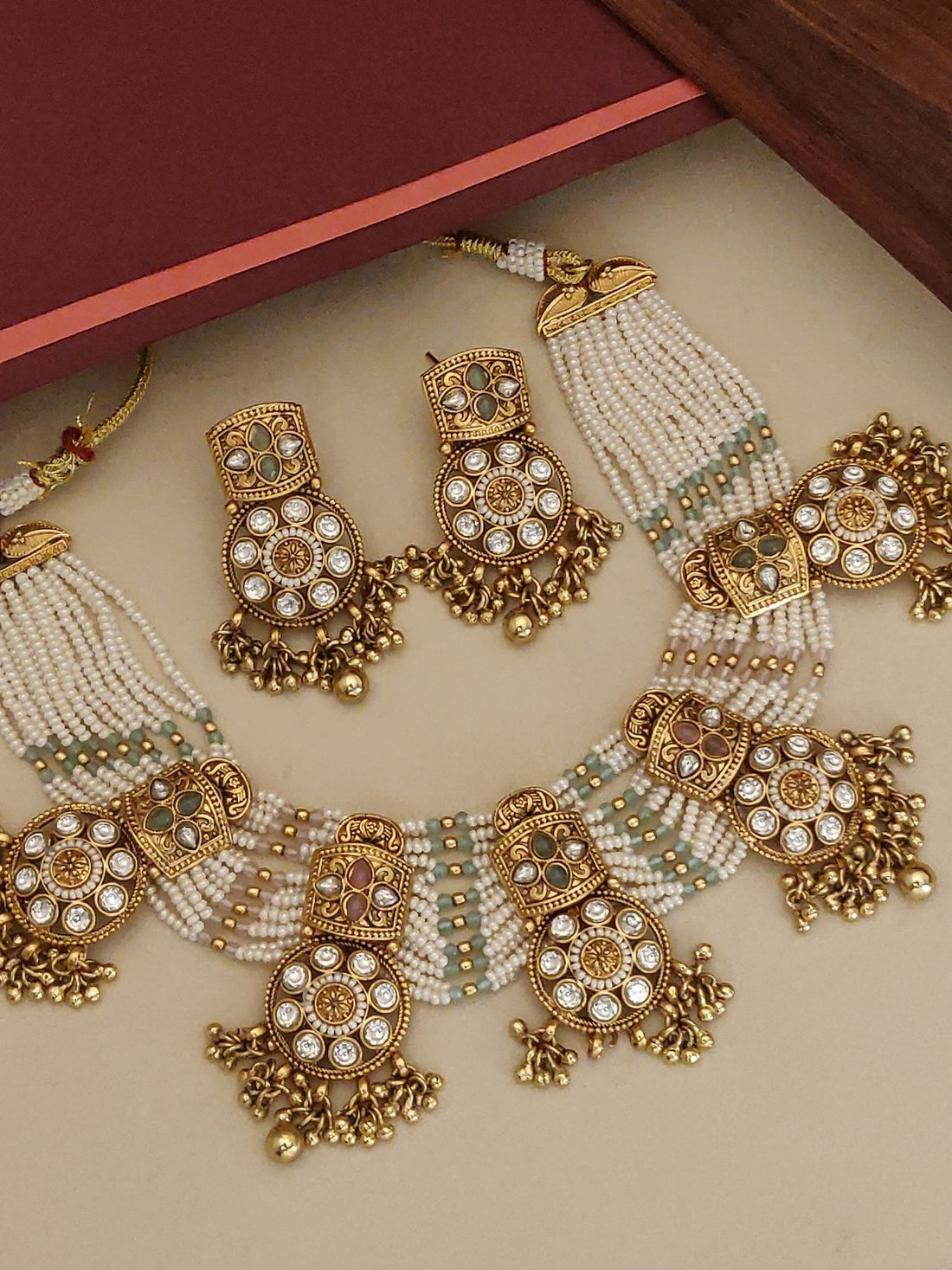 Abdesigns Jewellery Traditional Necklace with Pearl Beads and Gold Detailing for Festive Occasions