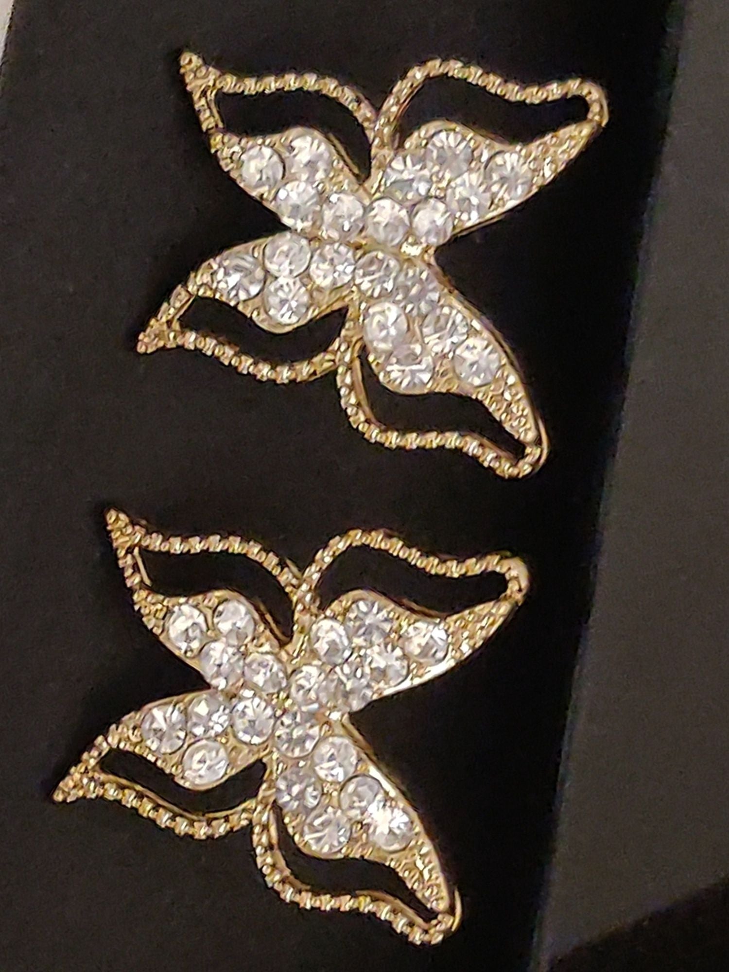 Gold plated Butterfly Earring with Sparkling Rhinestones for Elegant Style
