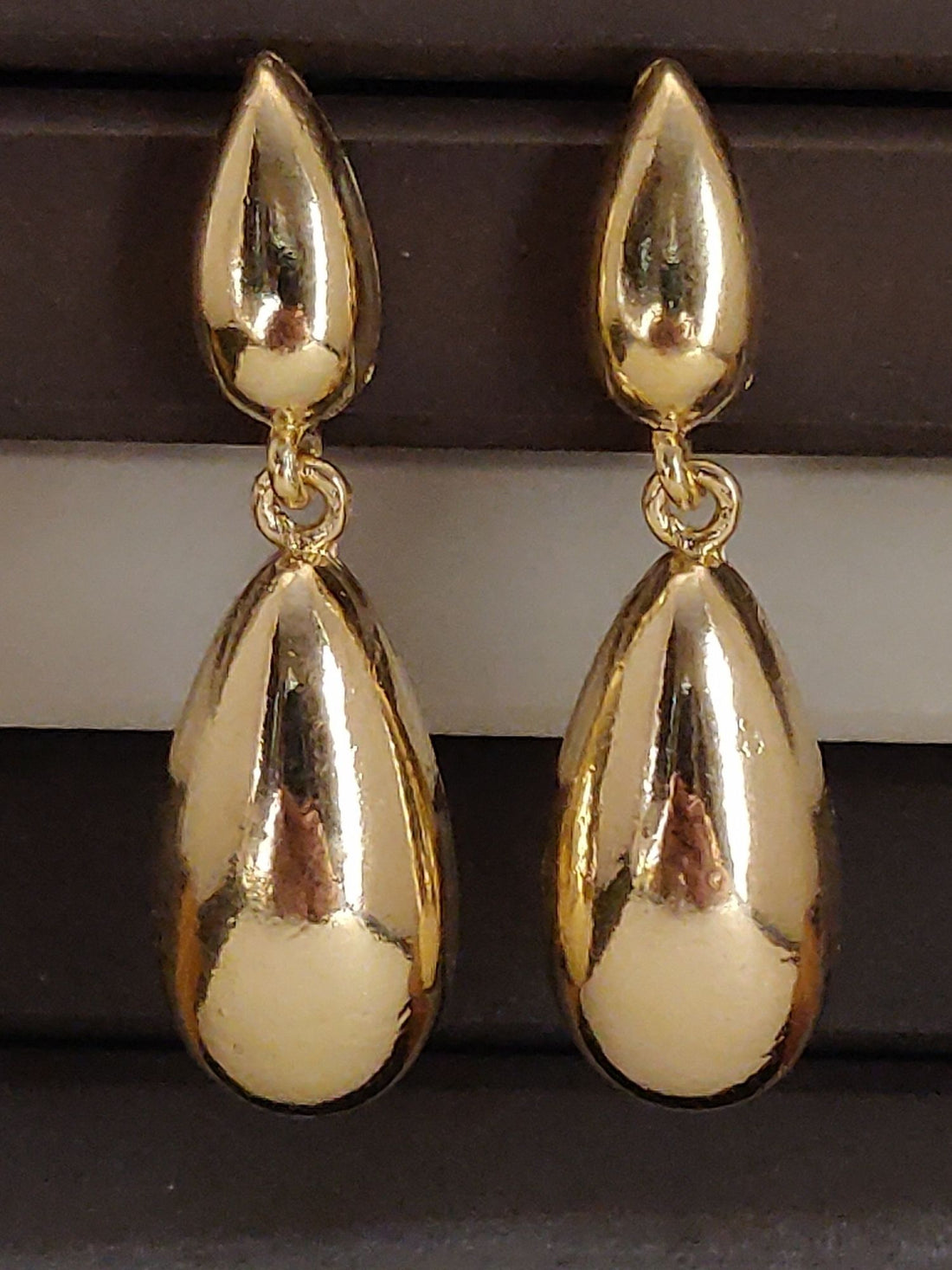 Abdesignsjewellery Gold Plated Chic Drop Earring with a teardrop design for elegant styling