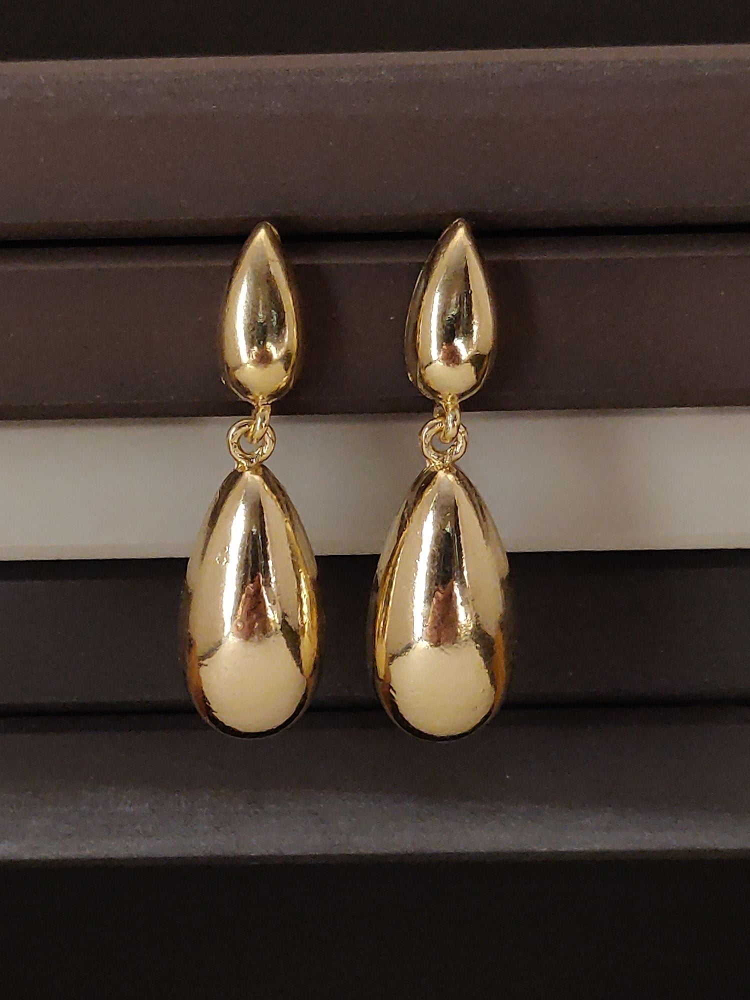 Gold Plated Chic Drop Earring featuring a sleek teardrop design for elegant styling