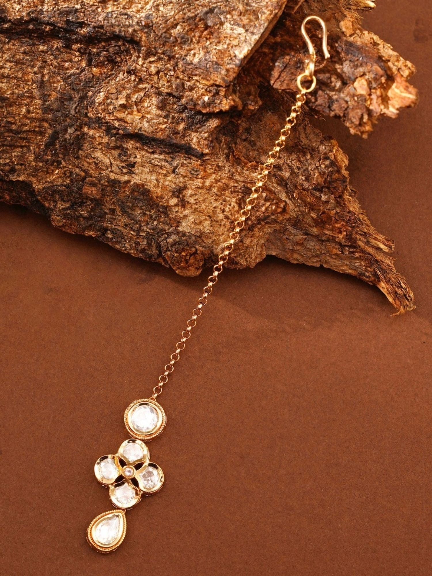 Gold Plated Kundan Maangtikka with delicate chain and floral design by Abdesignsjewellery