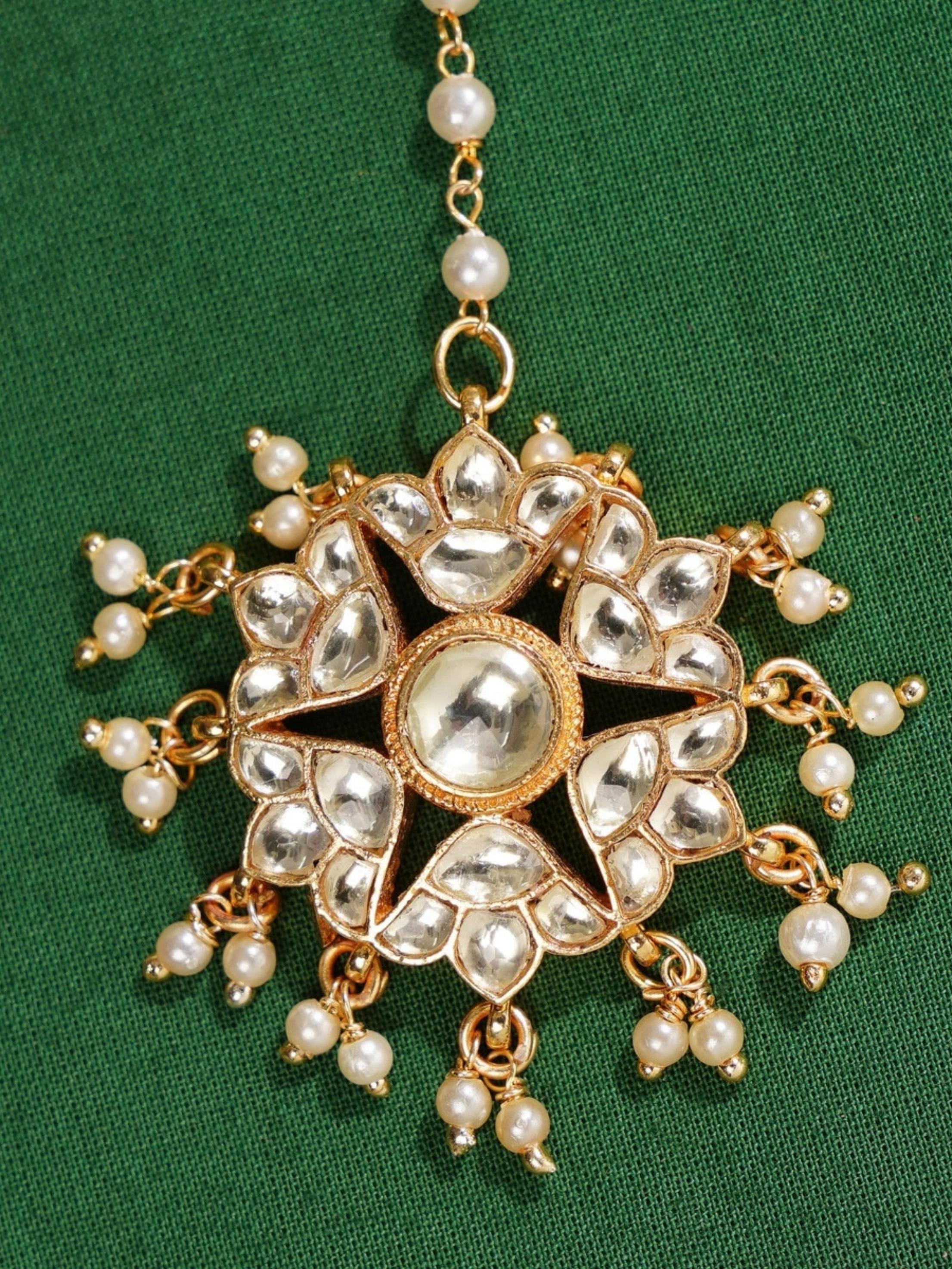 Gold Plated Polki Paachi Kundan Maangtikka with intricate star design and pearl accents