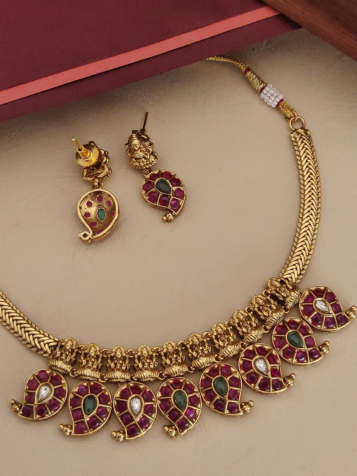 High Quality Gold Plated KempStone Necklace with earrings featuring intricate designs and vibrant colors