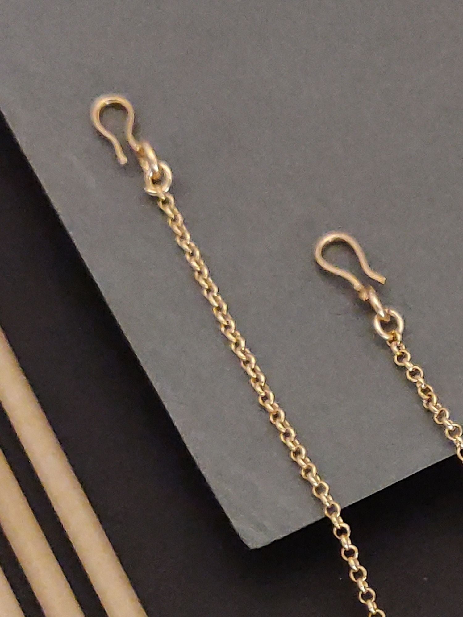 Set of 2 Gold Plated Kundan Maangtikka with elegant chain design and secure hooks for a secure fit