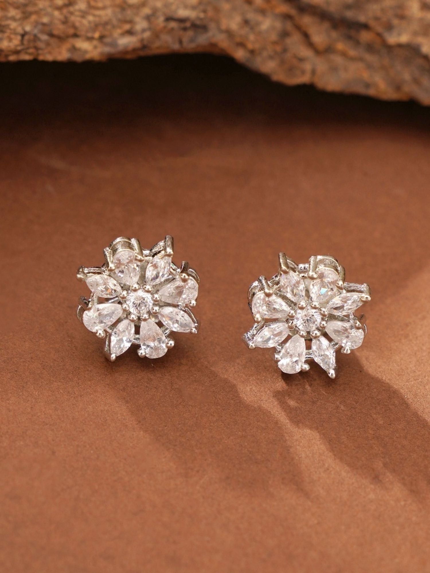 Abdesignsjewellery Latest Silver Plated Pearl Choker Diamond Necklace earrings in a floral design