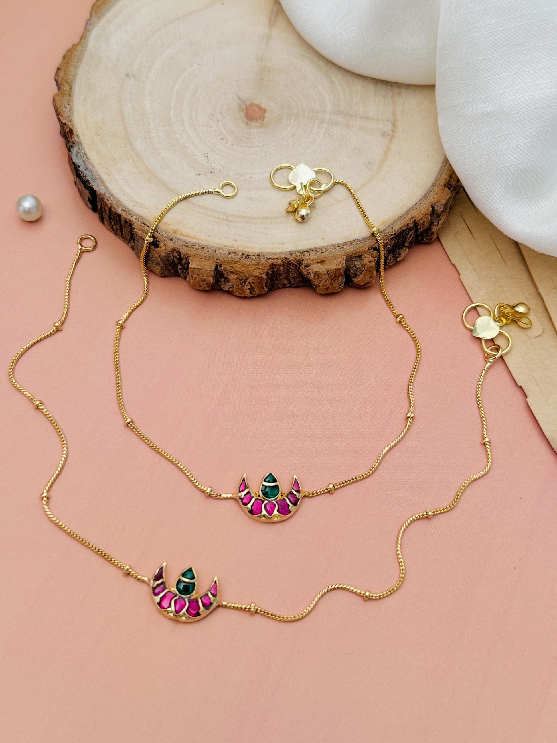 Abdesignsjewellery combo featuring Pachi Kundan Kemp Stone Anklets with gold chain and colorful stones