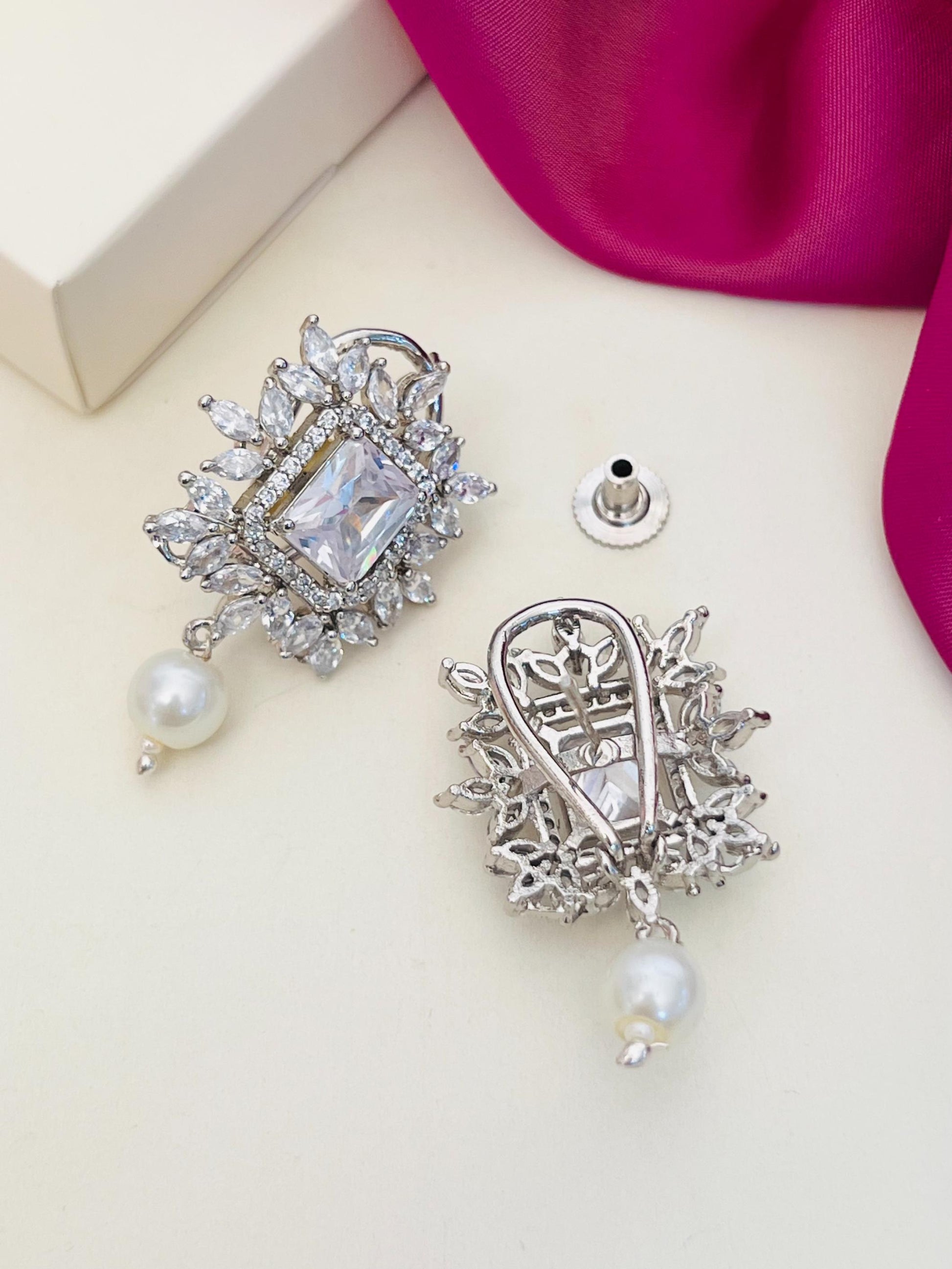 Silver Plated Pearl Choker Diamond Necklace Set featuring square and round crystals with dangling pearl accents