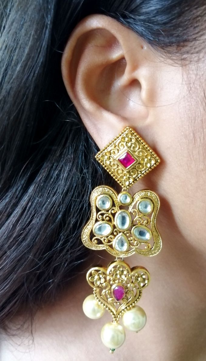 Traditional Gold Plated Kundan Earrings