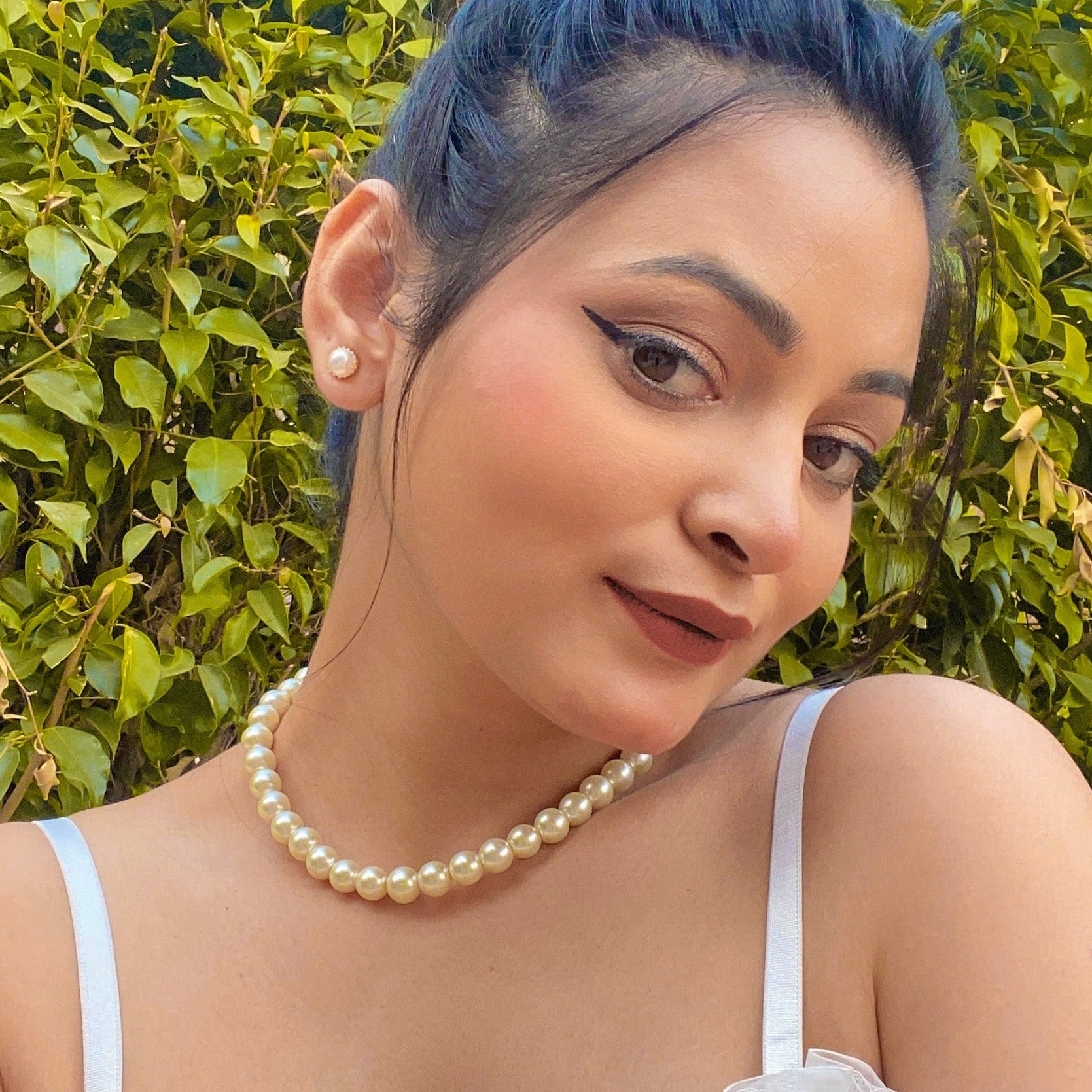 Bhumika Gururani Round Artificial Pearl Necklace - Abdesignsjewellery