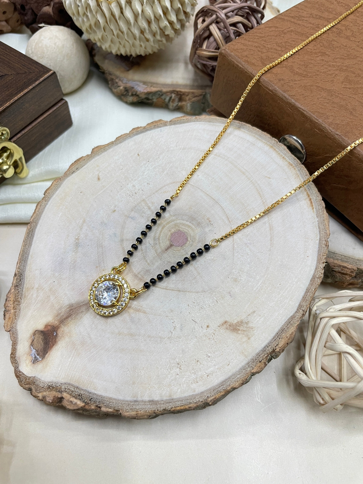 Attractive AD Round Stone Mangalsutra - Abdesignsjewellery