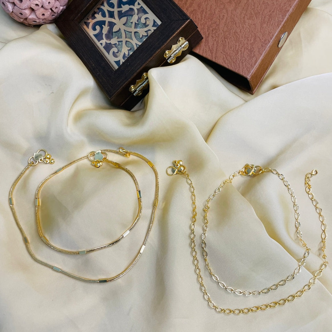 Beautiful Golden Anklet Combo - Abdesignsjewellery