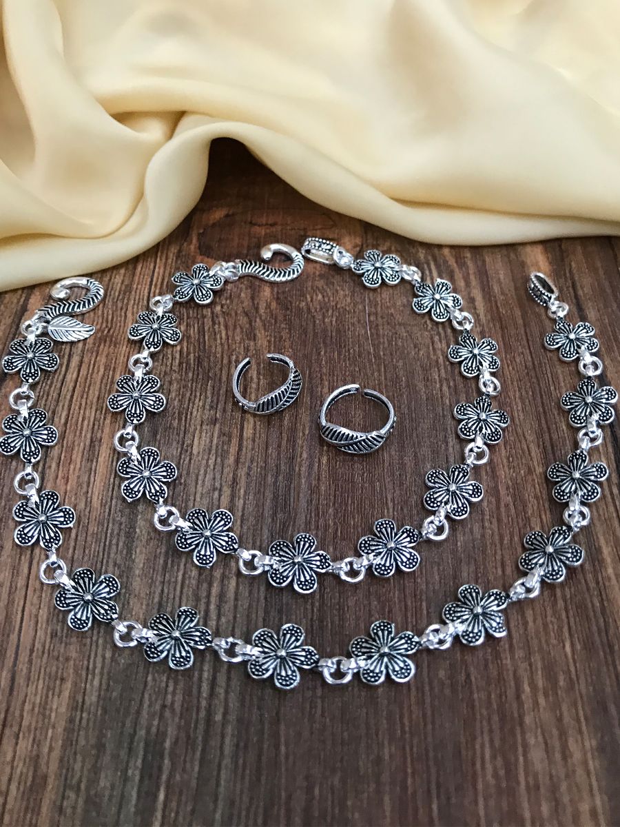 Fabulous Flower Anklet Toe Rings Combo - Abdesignsjewellery