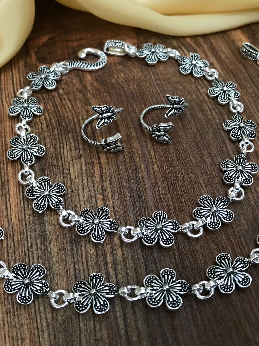 Dazzling Flower Anklet Toe Rings Combo - Abdesignsjewellery