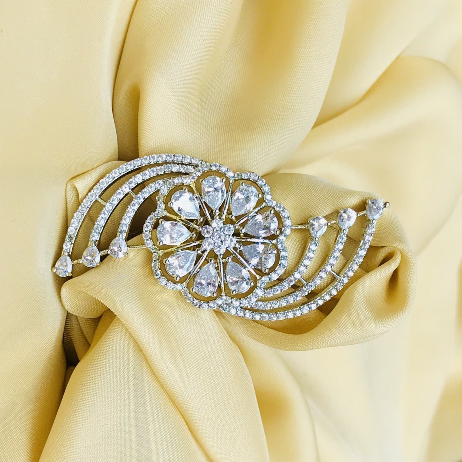 Oversized Choki American Diamond Floral Rings - Abdesignsjewellery