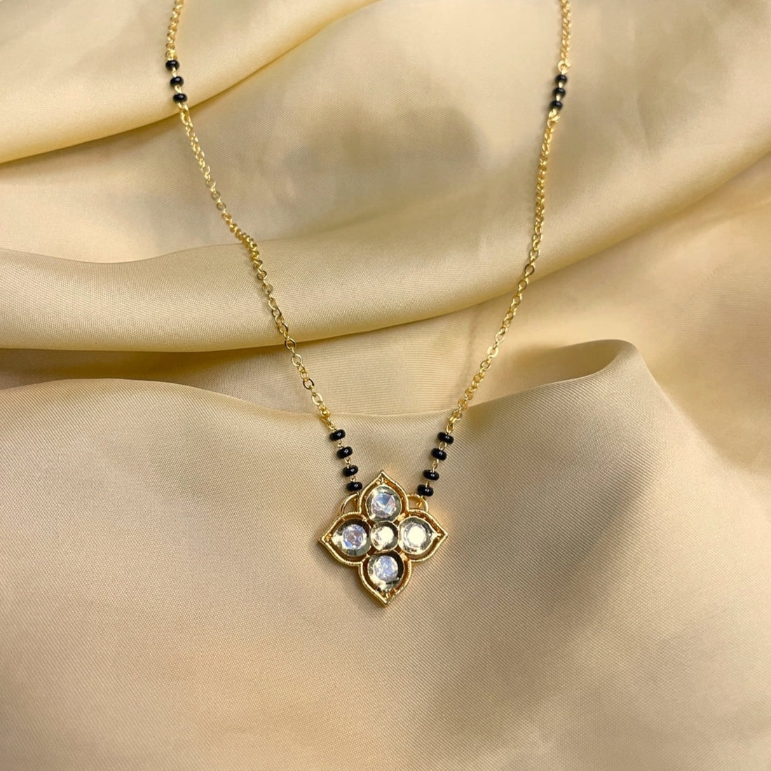 Appealing White Flower Polki Mangalsutra - Abdesignsjewellery