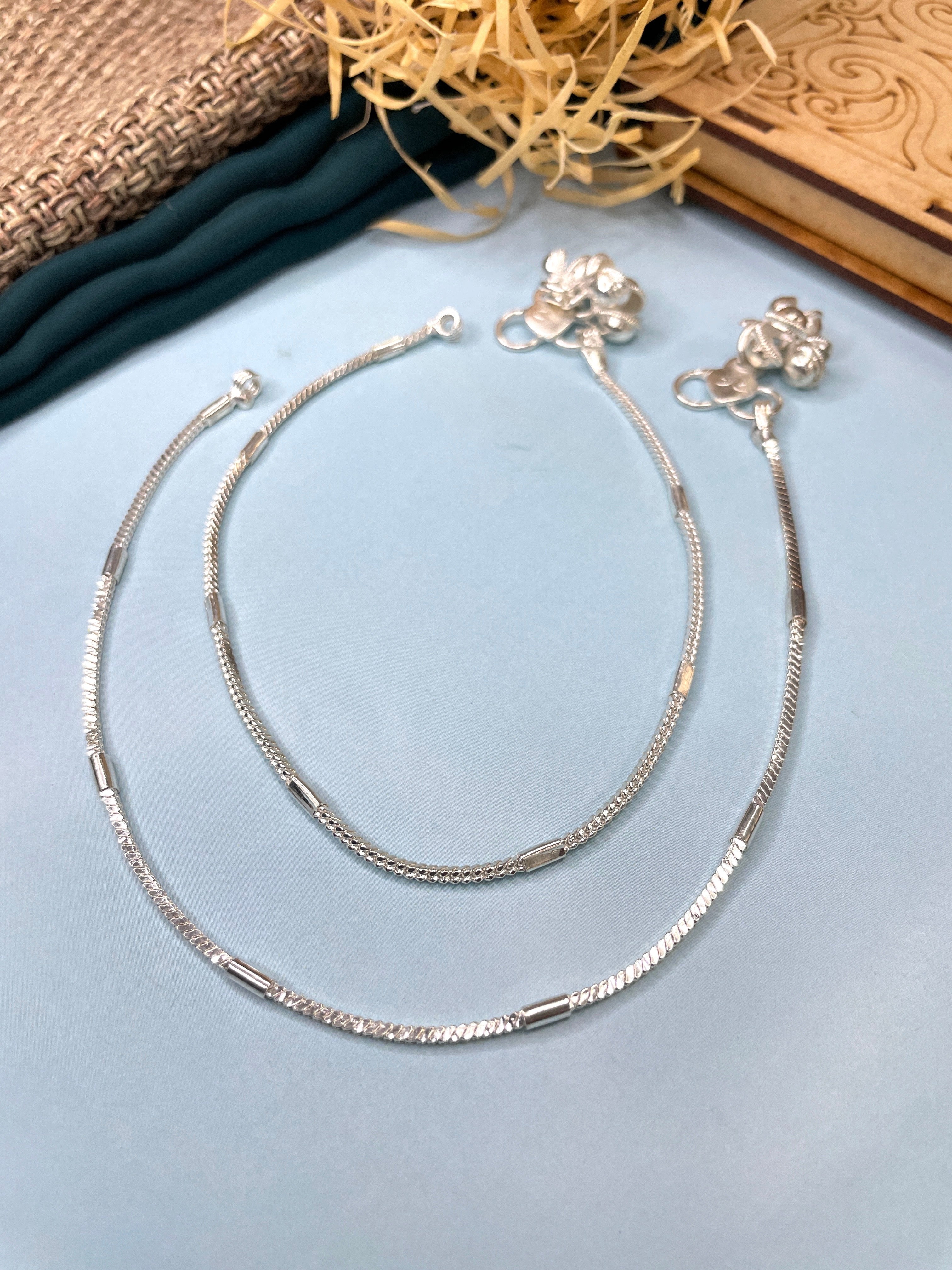 Elite Graceful Women Anklets - Abdesignsjewellery