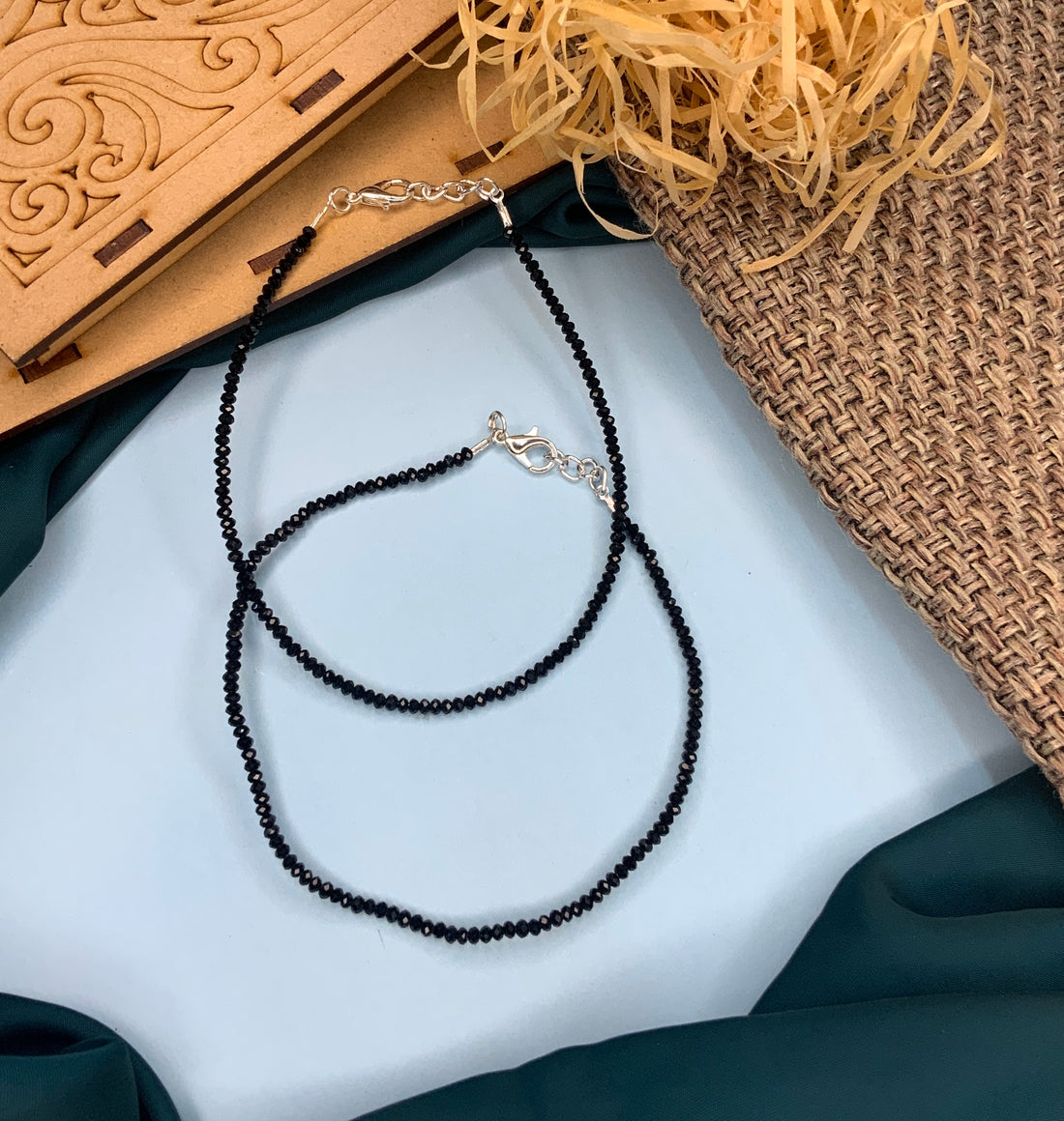 Beautiful BlackBead Crystal Anklet - Abdesignsjewellery