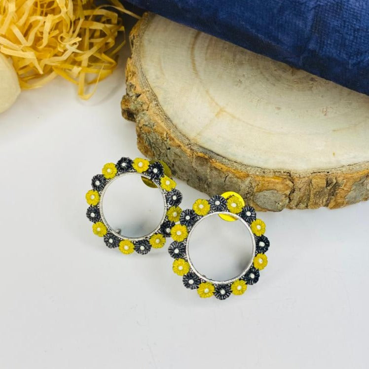 Minimal Style Flower Earring - Abdesignsjewellery