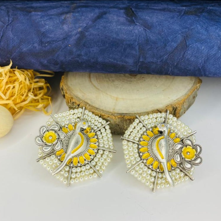 High Quality Fusion Parrot Stud Earrings