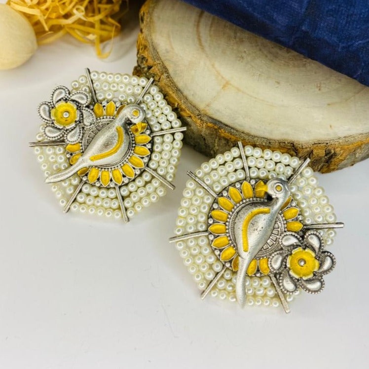 High Quality Fusion Parrot Stud Earrings