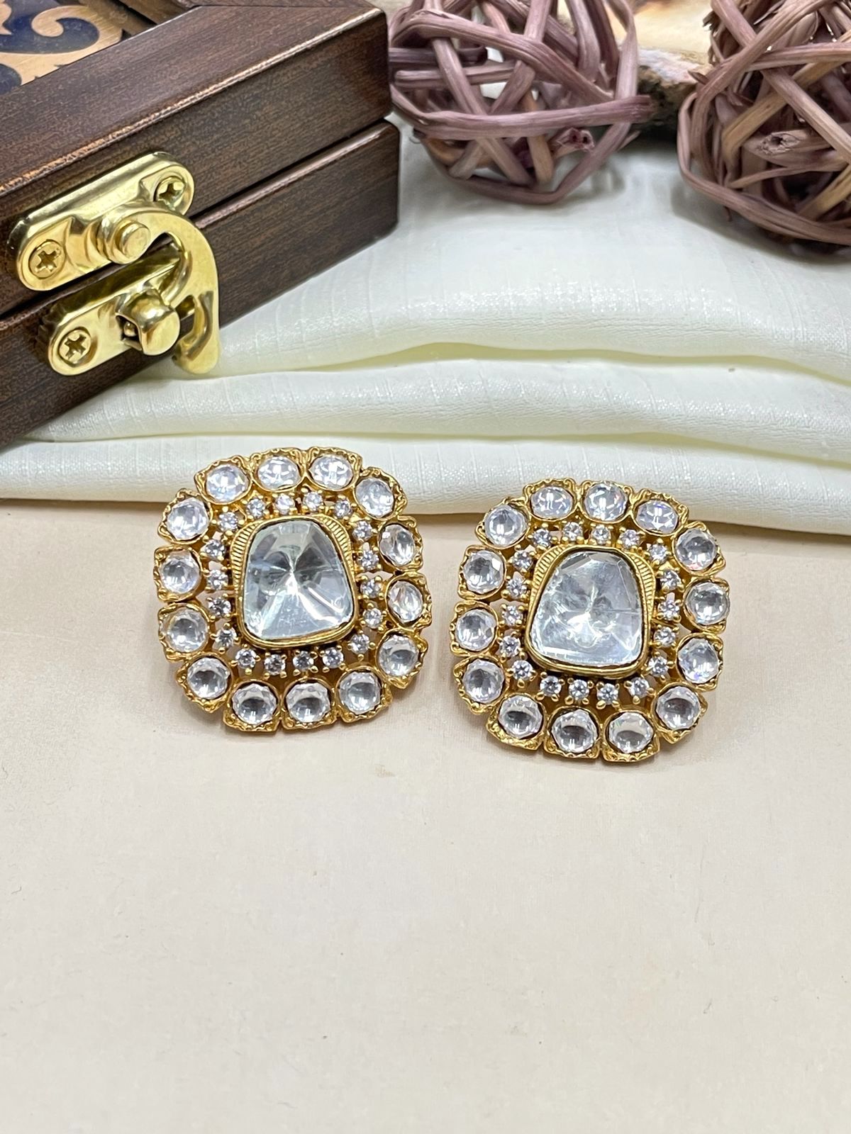 Exclusive Uncut Kundan Polki Studs - Abdesignsjewellery