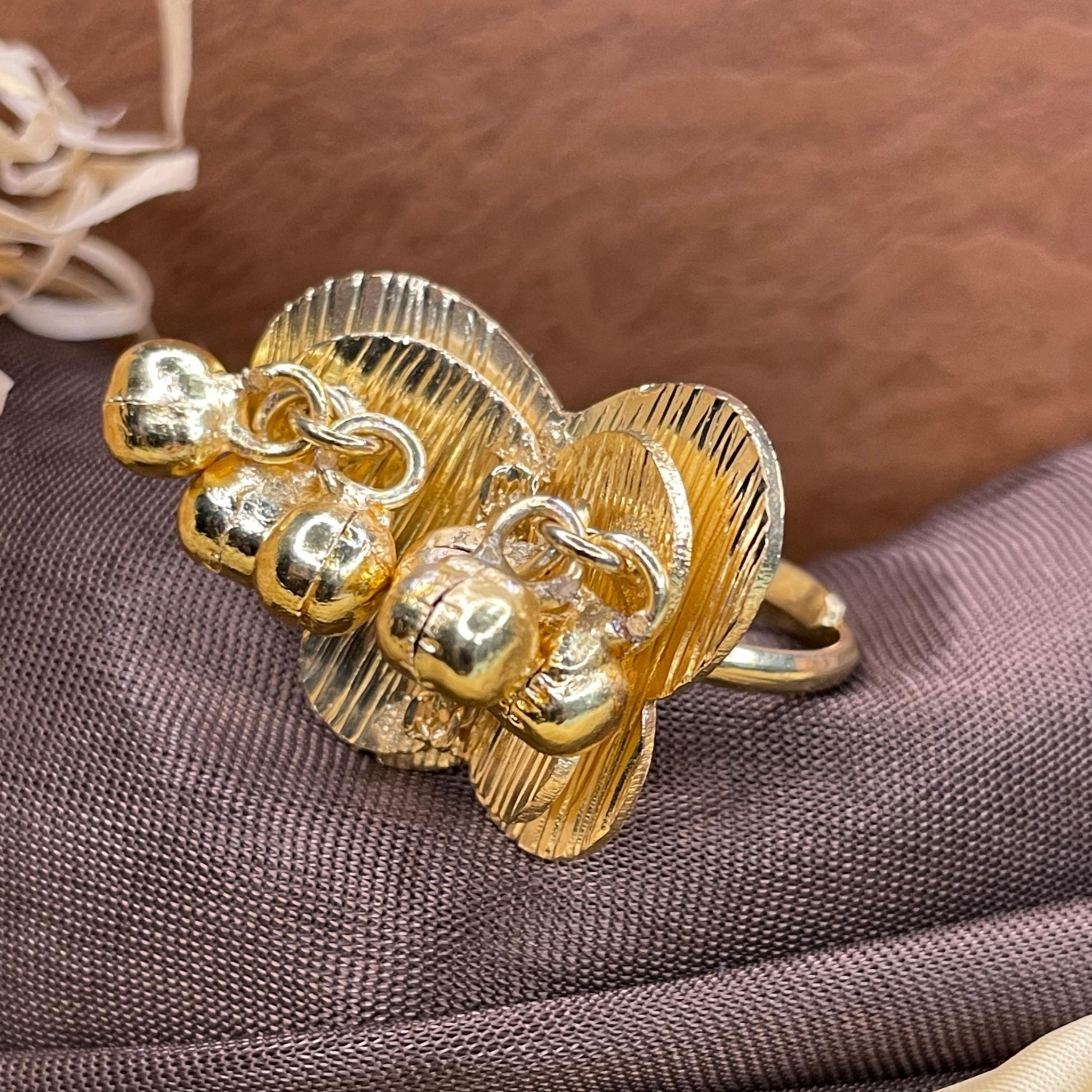 Prepossessing Gungru Butterfly Ring
