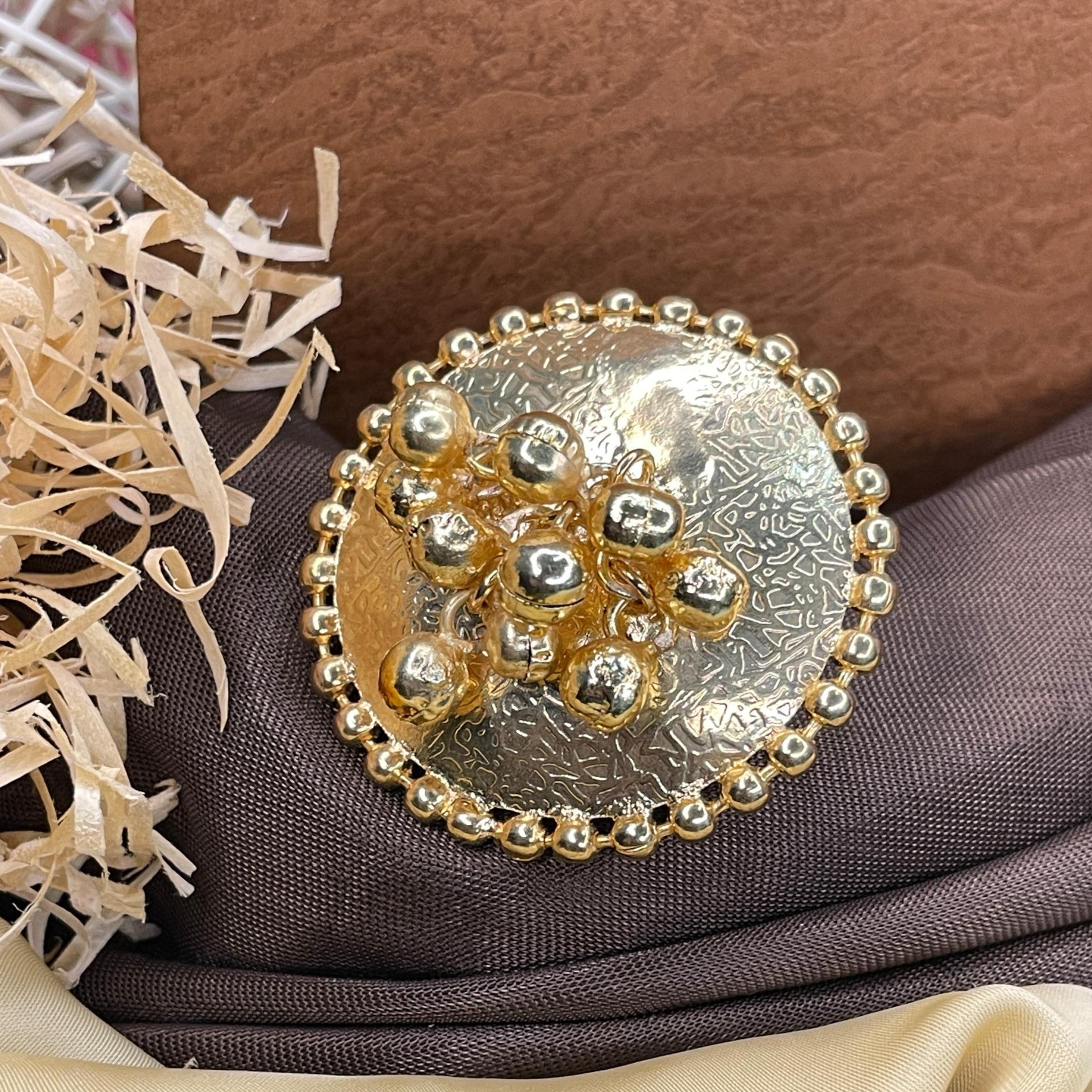 Oversized Golden Plating Gungru Ring