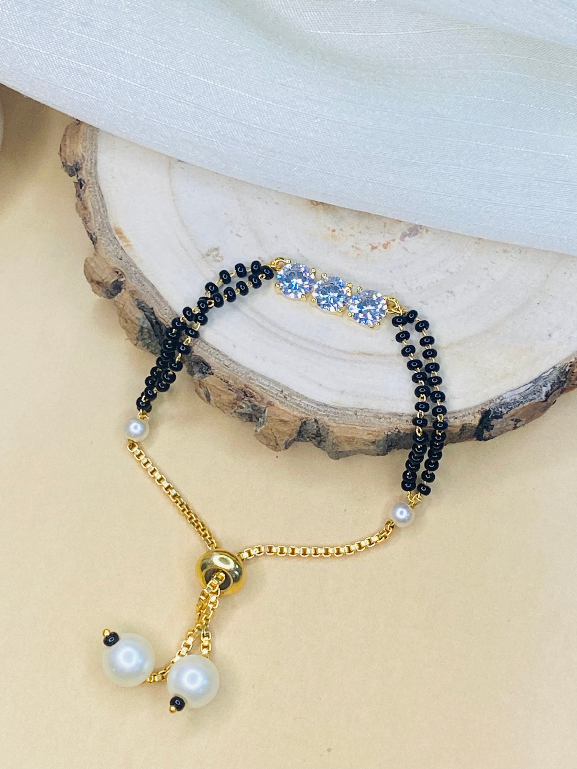 Three Diamond Hand Mangalsutra - Abdesignsjewellery