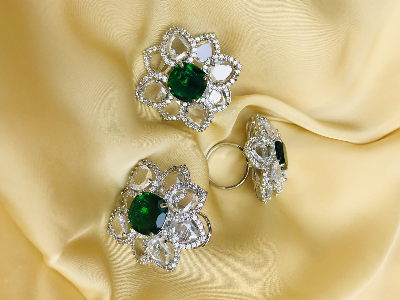 Green Emerald Diamond Ring & Earrings
