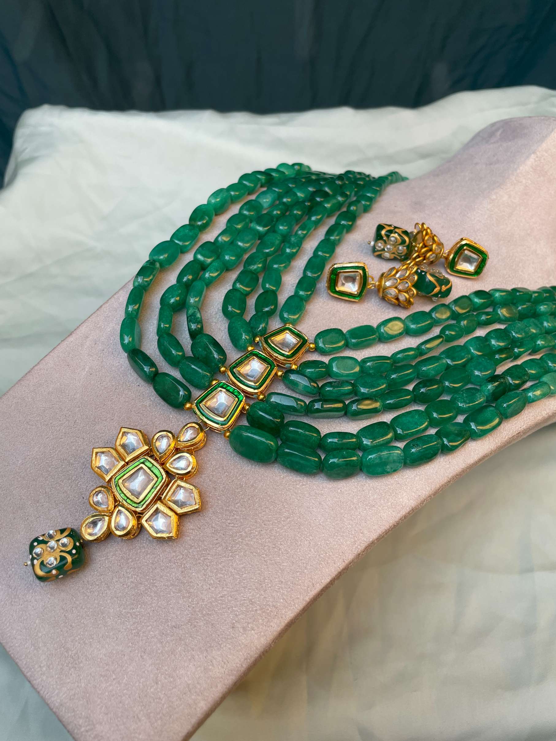 Green Emerald Beaded Necklace & Earring - Abdesignsjewellery
