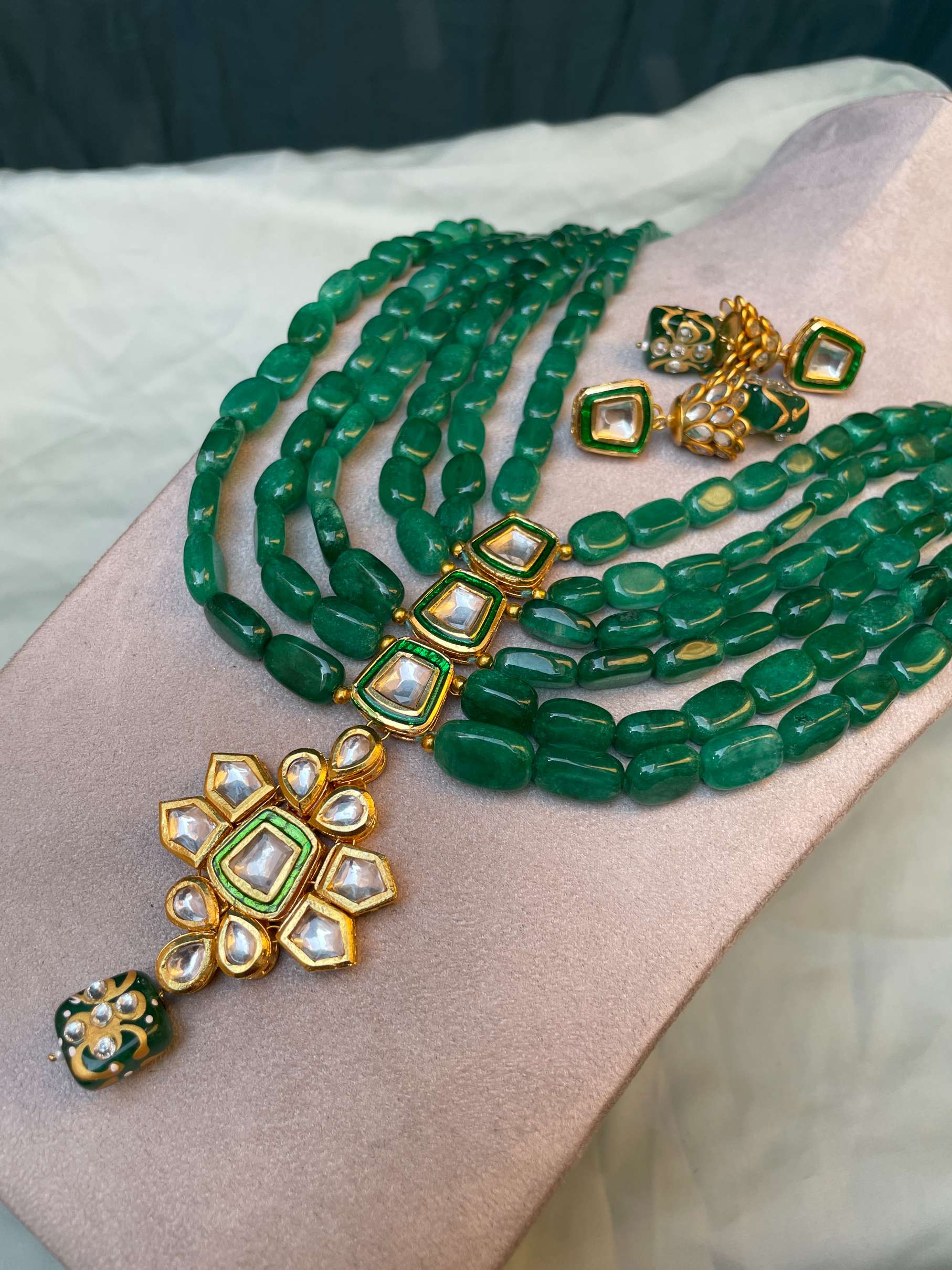Green Emerald Beaded Necklace & Earring - Abdesignsjewellery