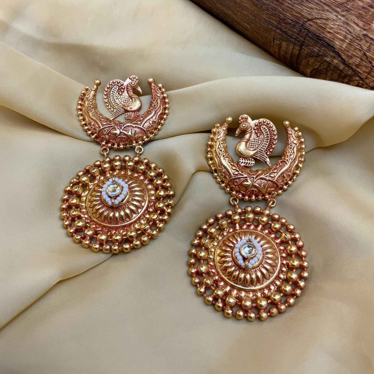 Charming Antique Golden Beautiful Earring - Abdesignsjewellery