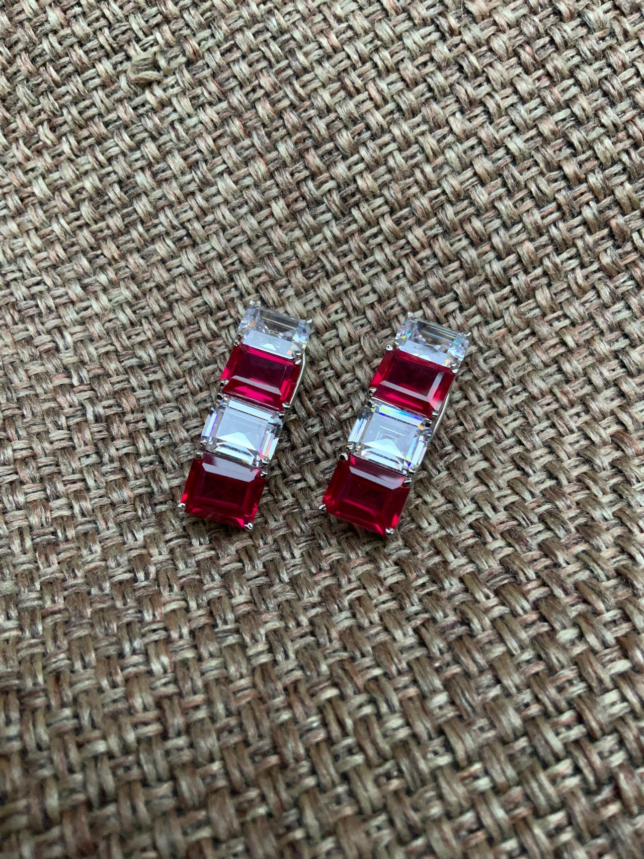 Glamorous Attractive Red Earring
