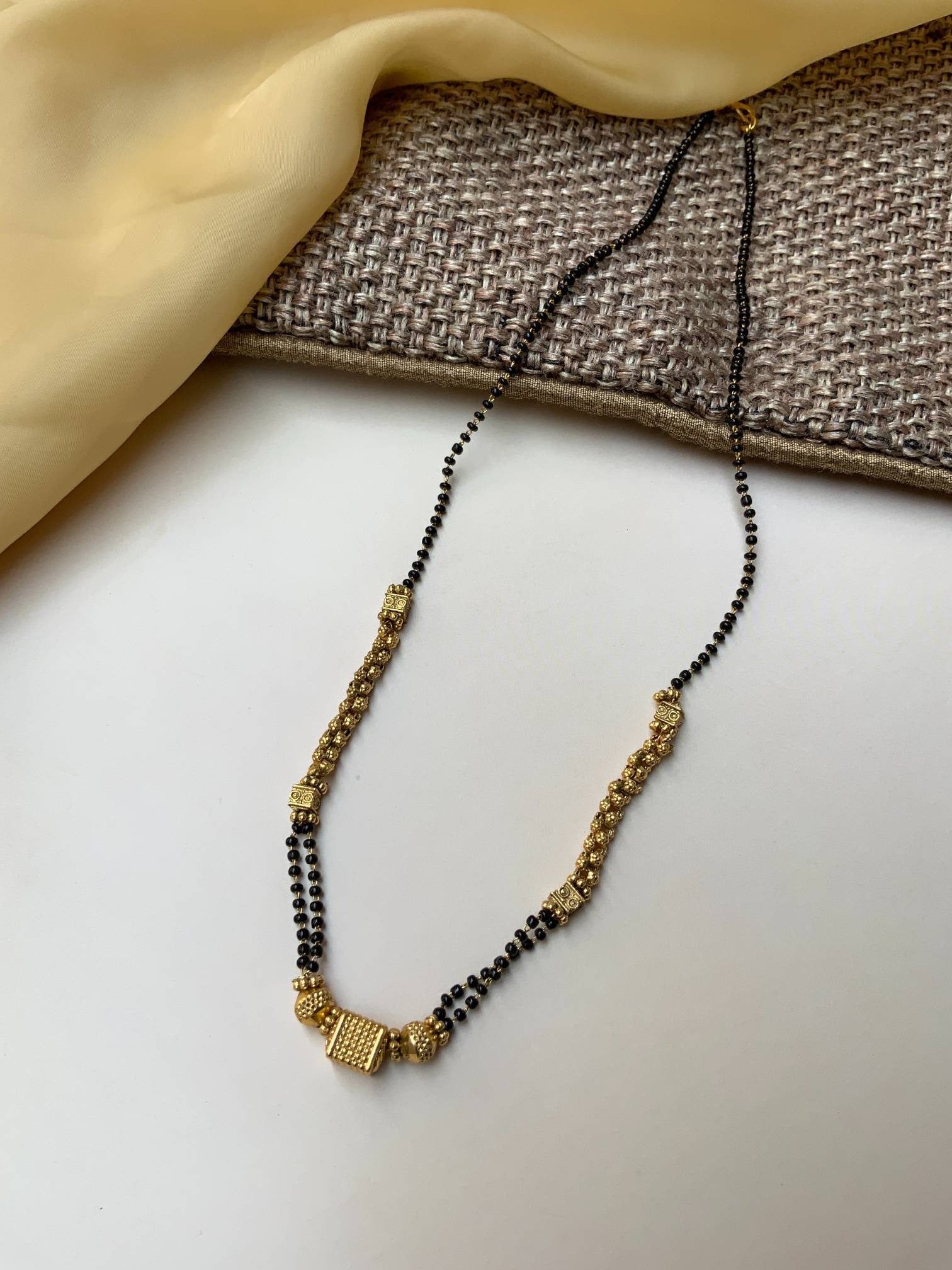 Beautiful Antique Square Golden Mangalsutra - Abdesignsjewellery