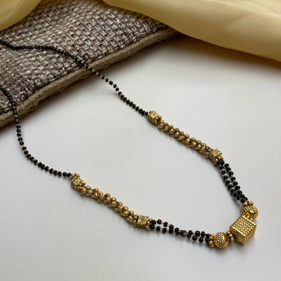 Beautiful Antique Square Golden Mangalsutra - Abdesignsjewellery