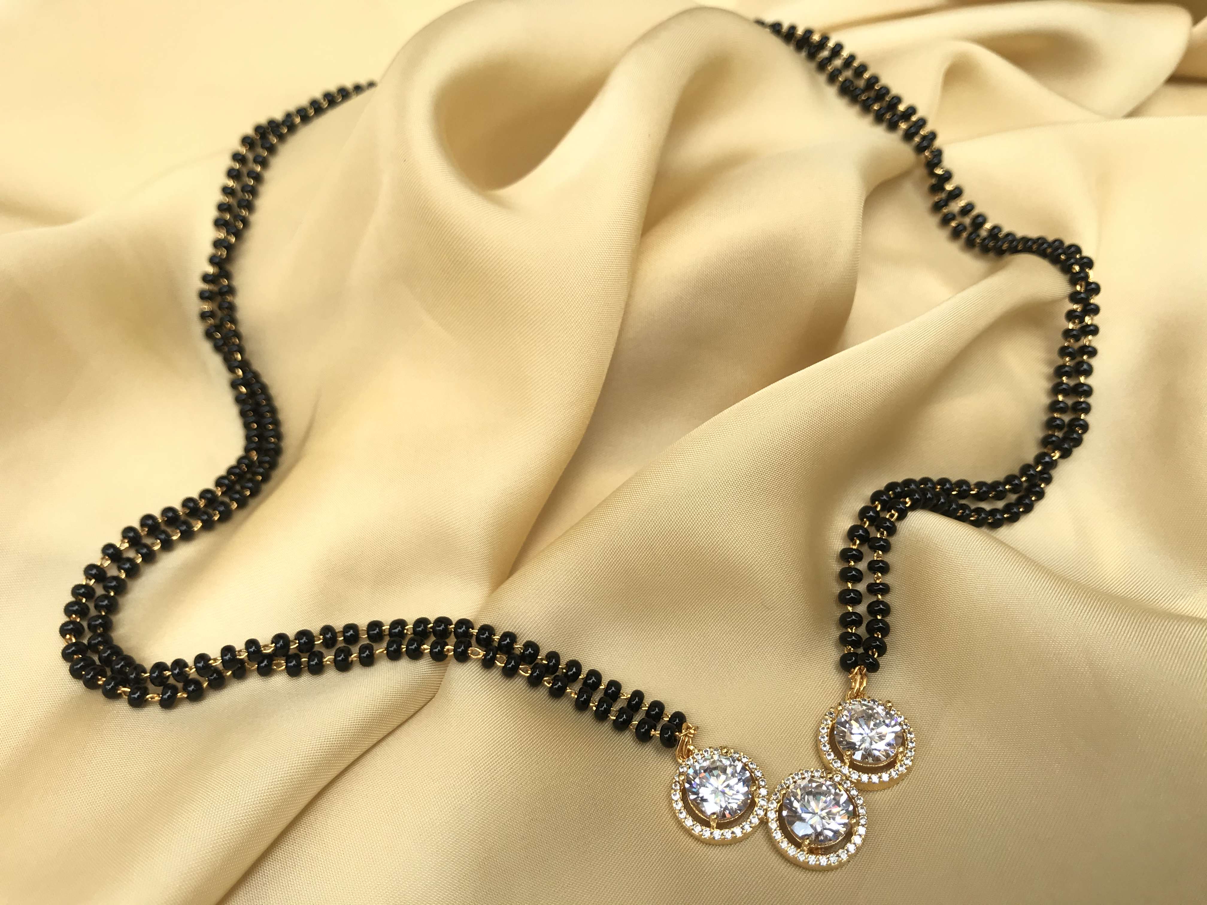 Signature Gold Stone Mangalsutra - Abdesignsjewellery